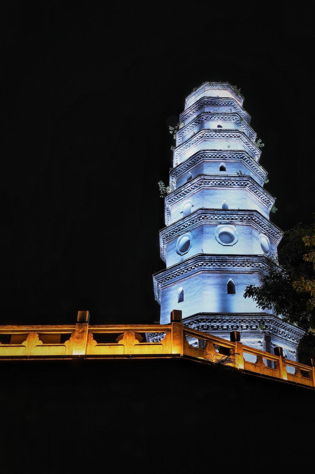 Crowne Plaza Yibin By Ihg Hotel Luaran gambar